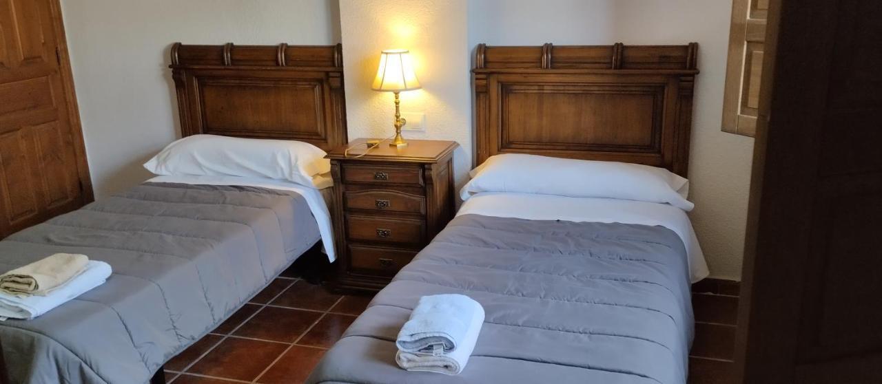 Albergue El Caseron De Fuentes Carrionas Cardano de Abajo Extérieur photo